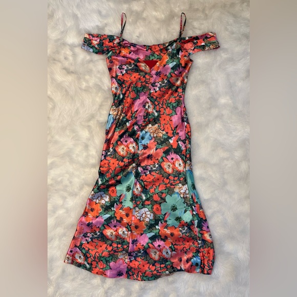 Hope & Ivy Cold Shoulder Satin Slip Floral Dress - Picture 3 of 4